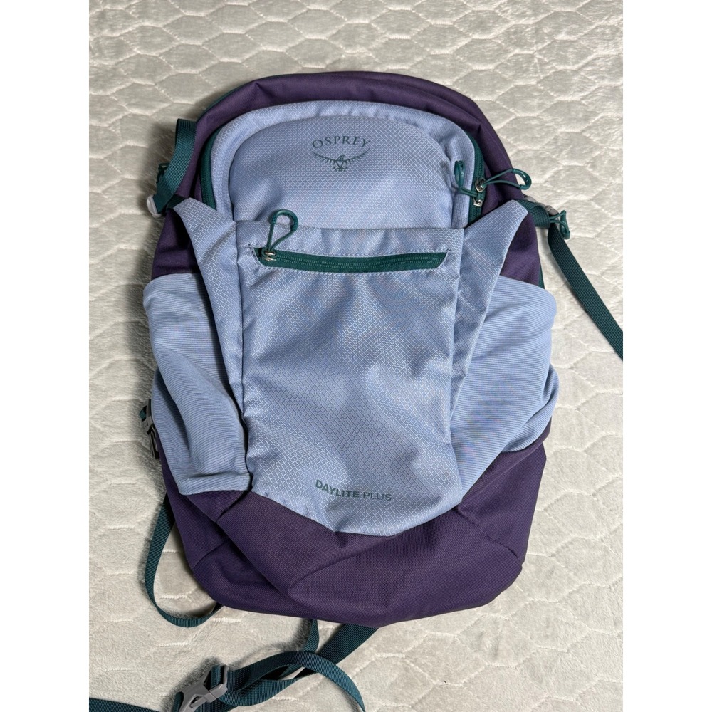 Osprey Daylite Plus Backpack Purple Blue Hiking Daypack Hydration Compatible